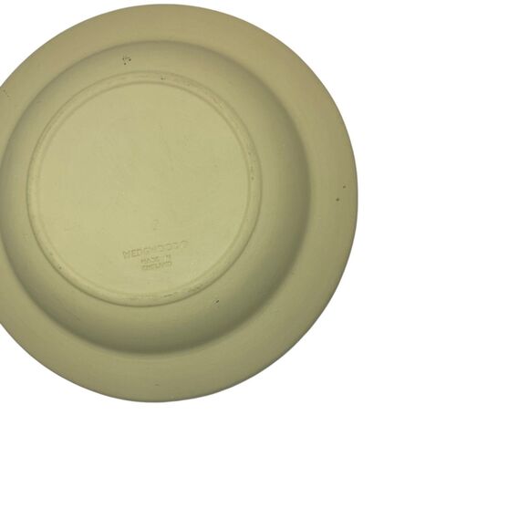 Wedgewood Primrose Yellow Jasperware Ashtray Trinket Dish White Floral England - Picture 8 of 8
